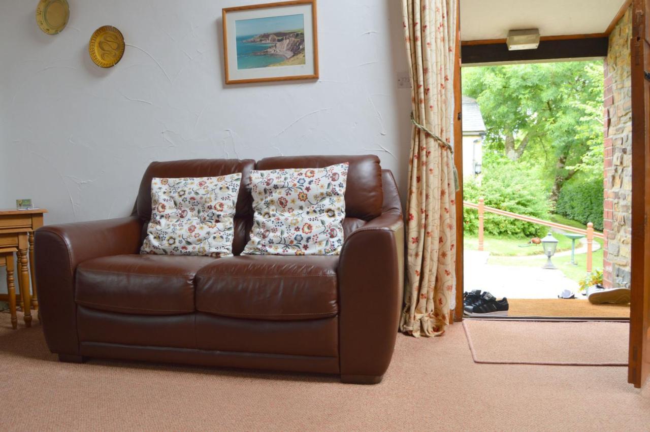Shipload Cottage Hartland Εξωτερικό φωτογραφία