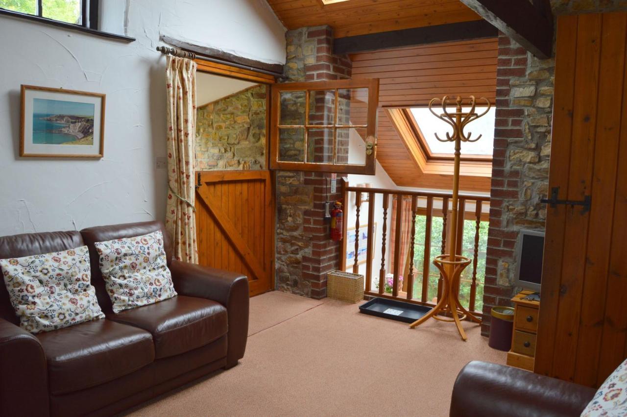 Shipload Cottage Hartland Εξωτερικό φωτογραφία