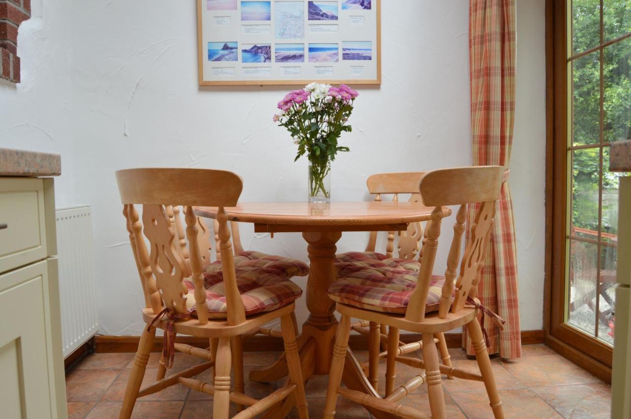 Shipload Cottage Hartland Εξωτερικό φωτογραφία